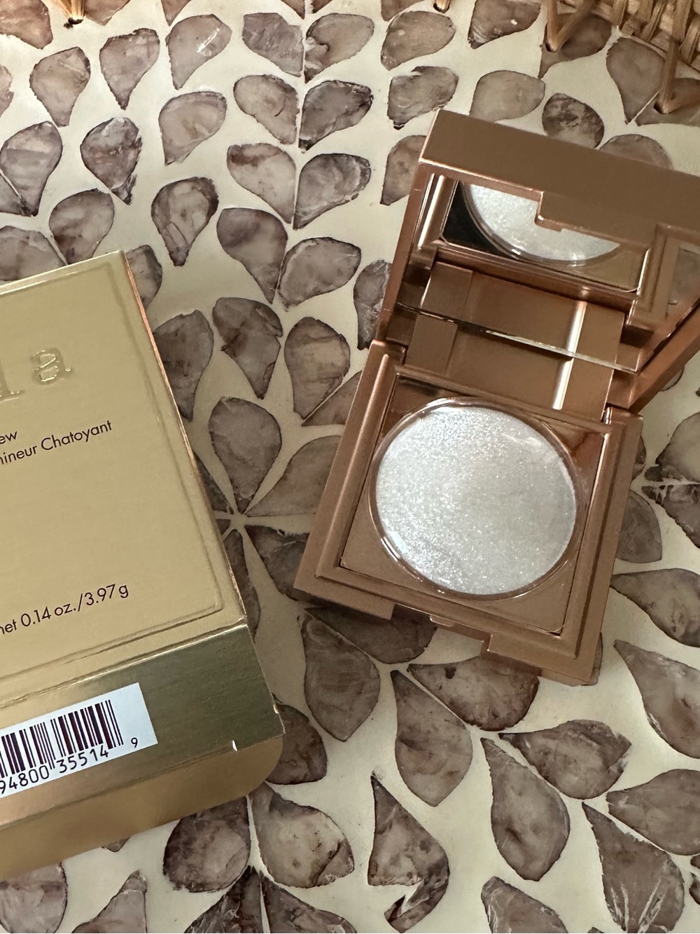 Stila Heaven's Dew Glimmer Highlighter /Eyeshadow